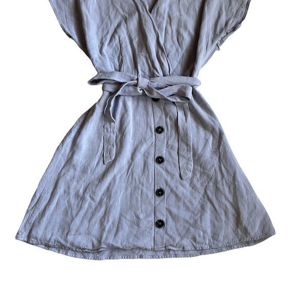 Sadie & Sage Women's Surplice Dress Color: Slate/Light Purple/Gray Size Small - Picture 6 of 11